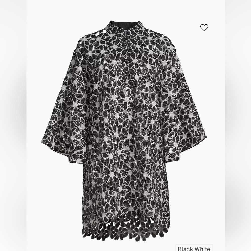 La Vie Style House Black & White Floral Lace Mini Dress